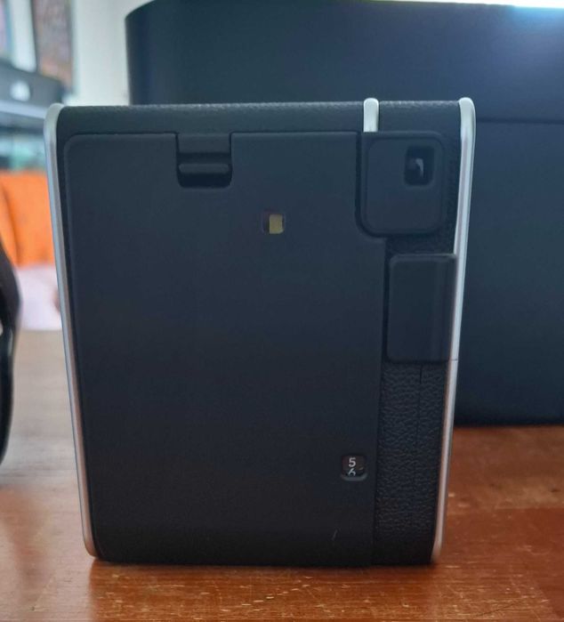 FUJIFILM instax mini 40 - com capa protectora mais pack de filme