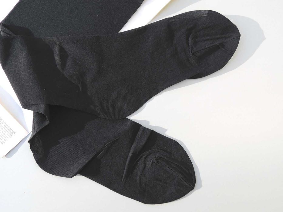 KONESERSKIE pończochy do pasa *RIHO* rozmiar 3