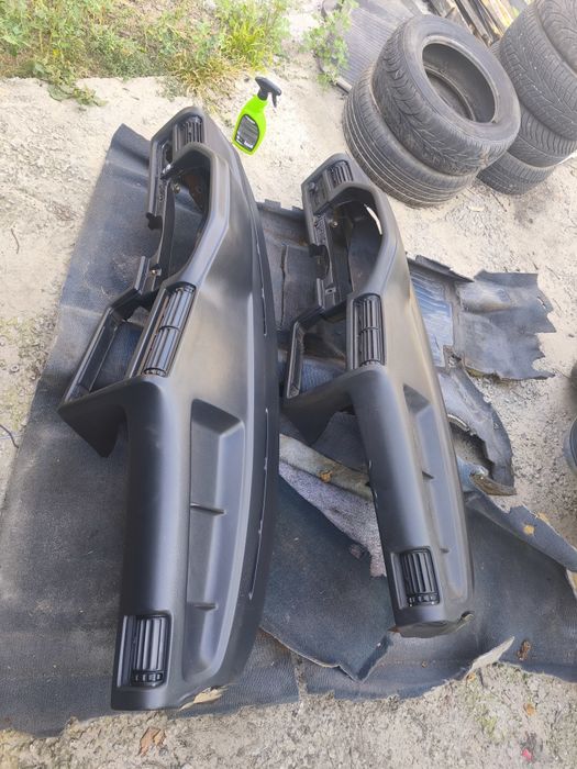 Торпедо консоль bmw e 30 хороший стан без тріщин