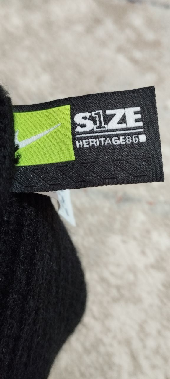 Шапка от NIKE SB