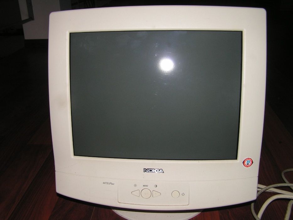 Monitor 17"