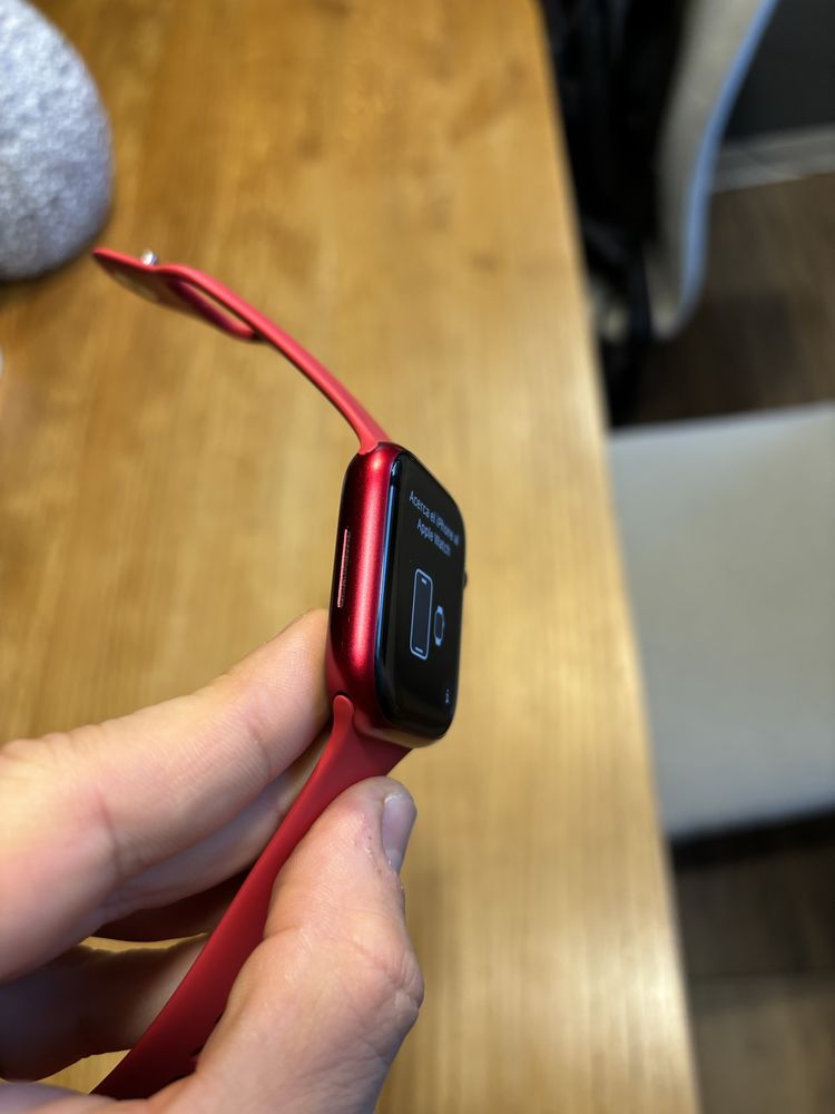 Apple Watch series 7 45mm product RED