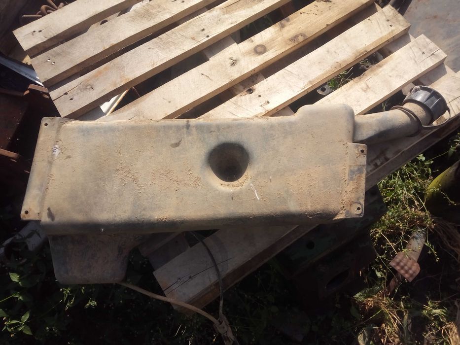 John Deere 2140 zbiorniczek spryskiwaczy 3050 i 2850 kabina SG2 1640