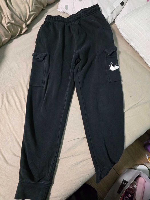 Spodnie dresiwe r M czarne Nike
