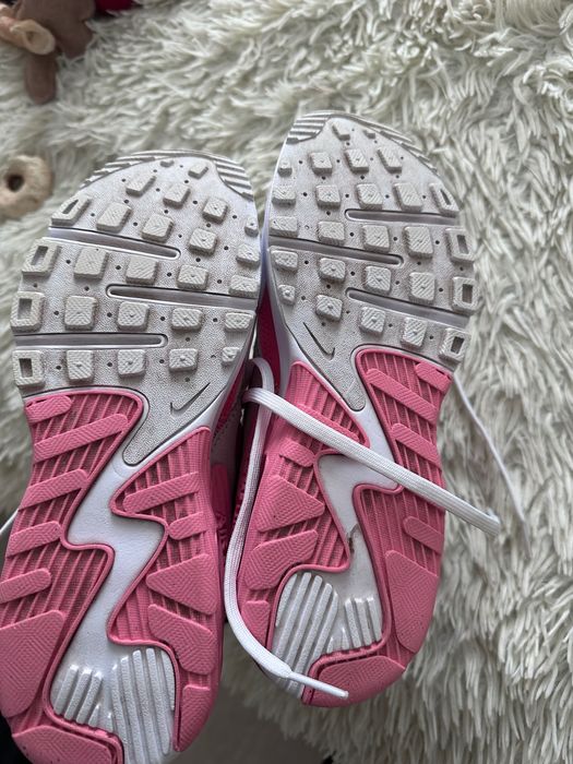 nike airmax майже нові, носила 2 рази