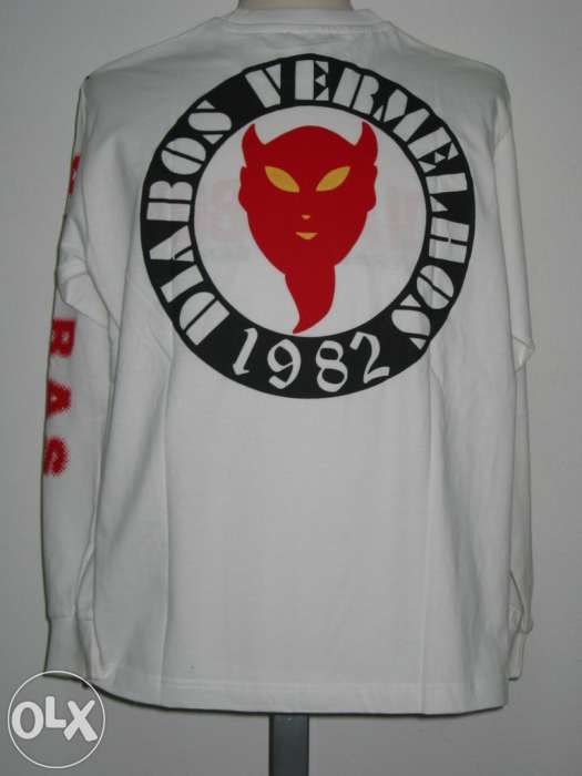 Long sleeve Benfica Diabos Vermelhos criança tamanho 9 nova