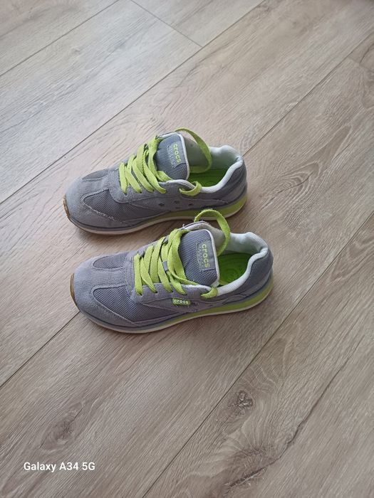 Кросівки Crocs 33р.