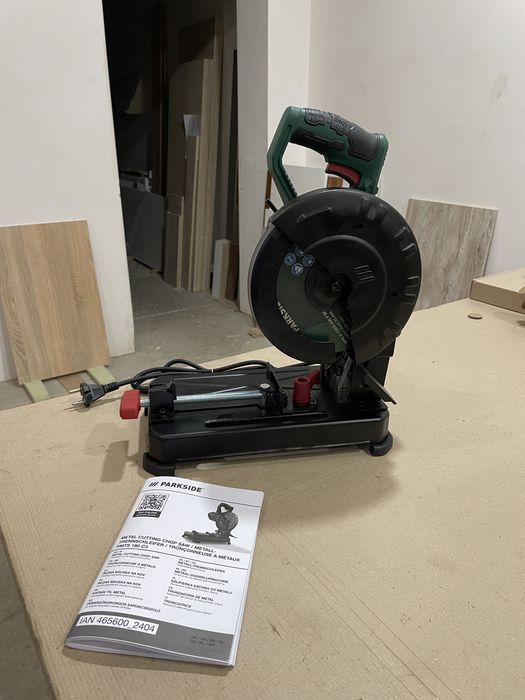 Торцювальна пила для металу PARKSIDE PMTS 180 C3 (1280 Вт, диск 180 мм