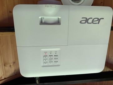Projektor Acer DLP H6541BDi biały, 3D 1920x1080px używany jak nowy