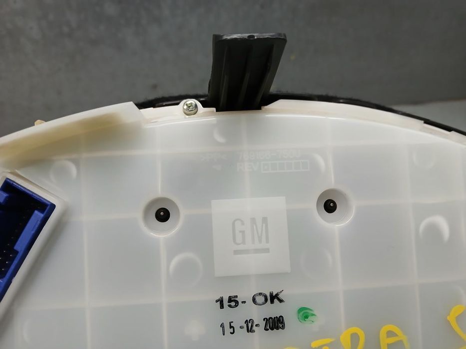 Quadrante / painel de instrumentos OPEL Astra J