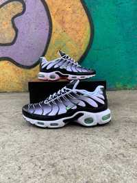 Nike Air Max Plus TN Black White Green