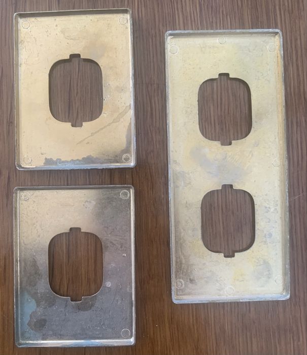 Espelhos de tomadas / interruptores anos 70