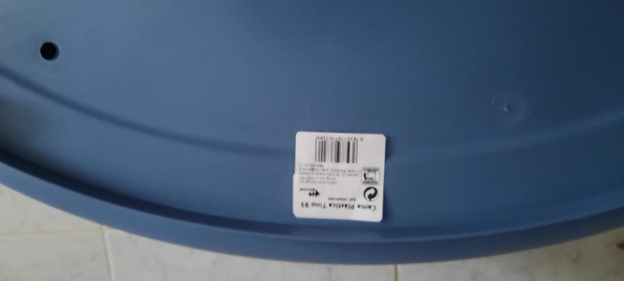 Cama de plástico para animais de médio e grande porte