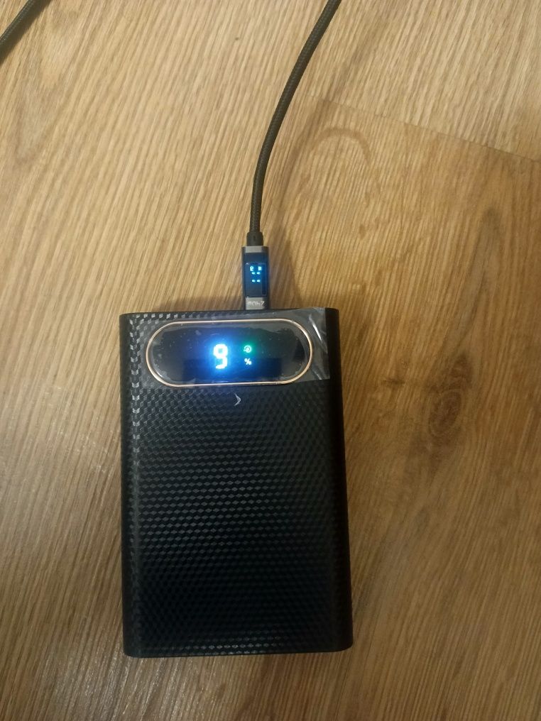 PD QC 22.5W павербанк 20000 Mah на 4 елементах 21700 powerbank