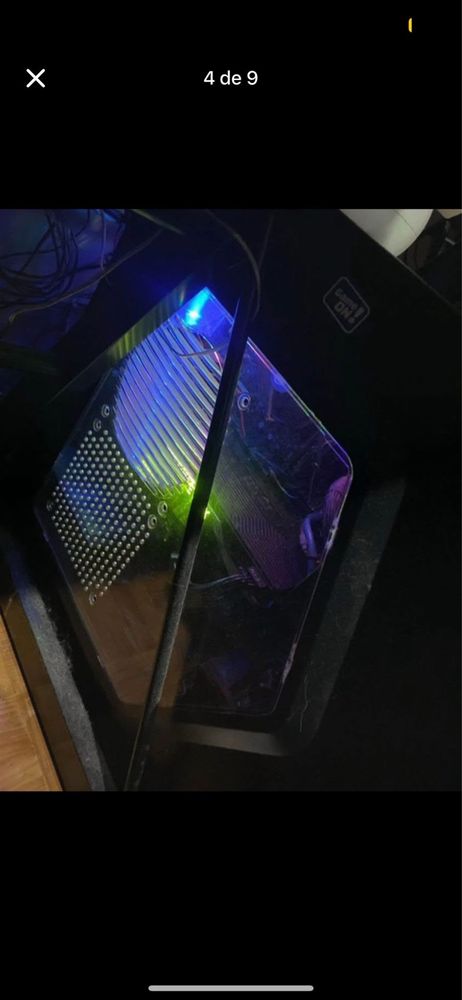 Torre de computador em ótimo estado – 100€