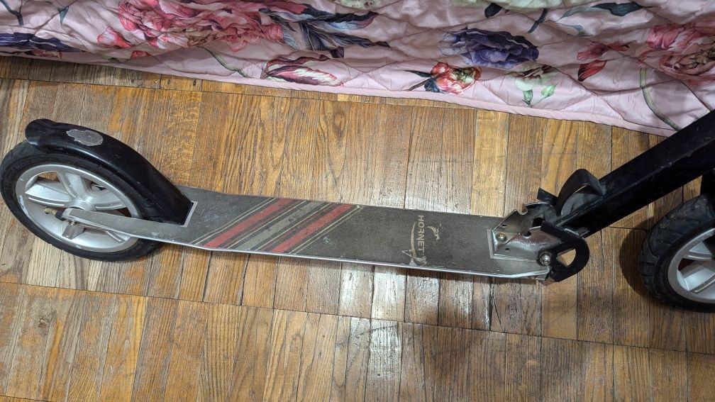 Самокат Hudora Hornet Air 205