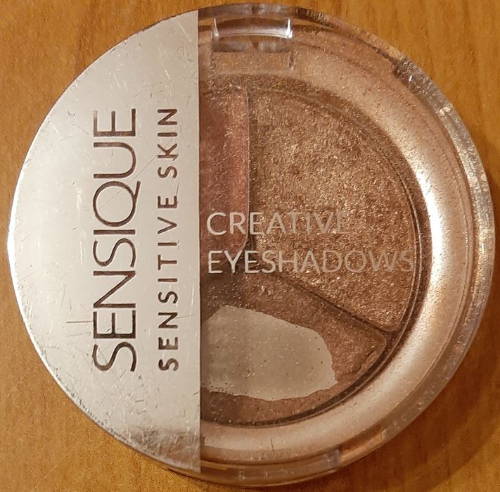 2 cienie SENSIQUE róż i złoty