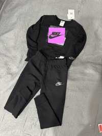 Dres dziewczęcy nike 110-116