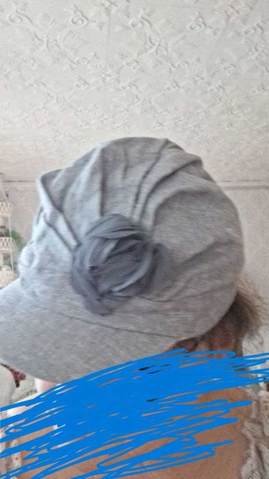 czapka h&m kwiatem zdobiona vintage z daszkiem beret beretka len ramia