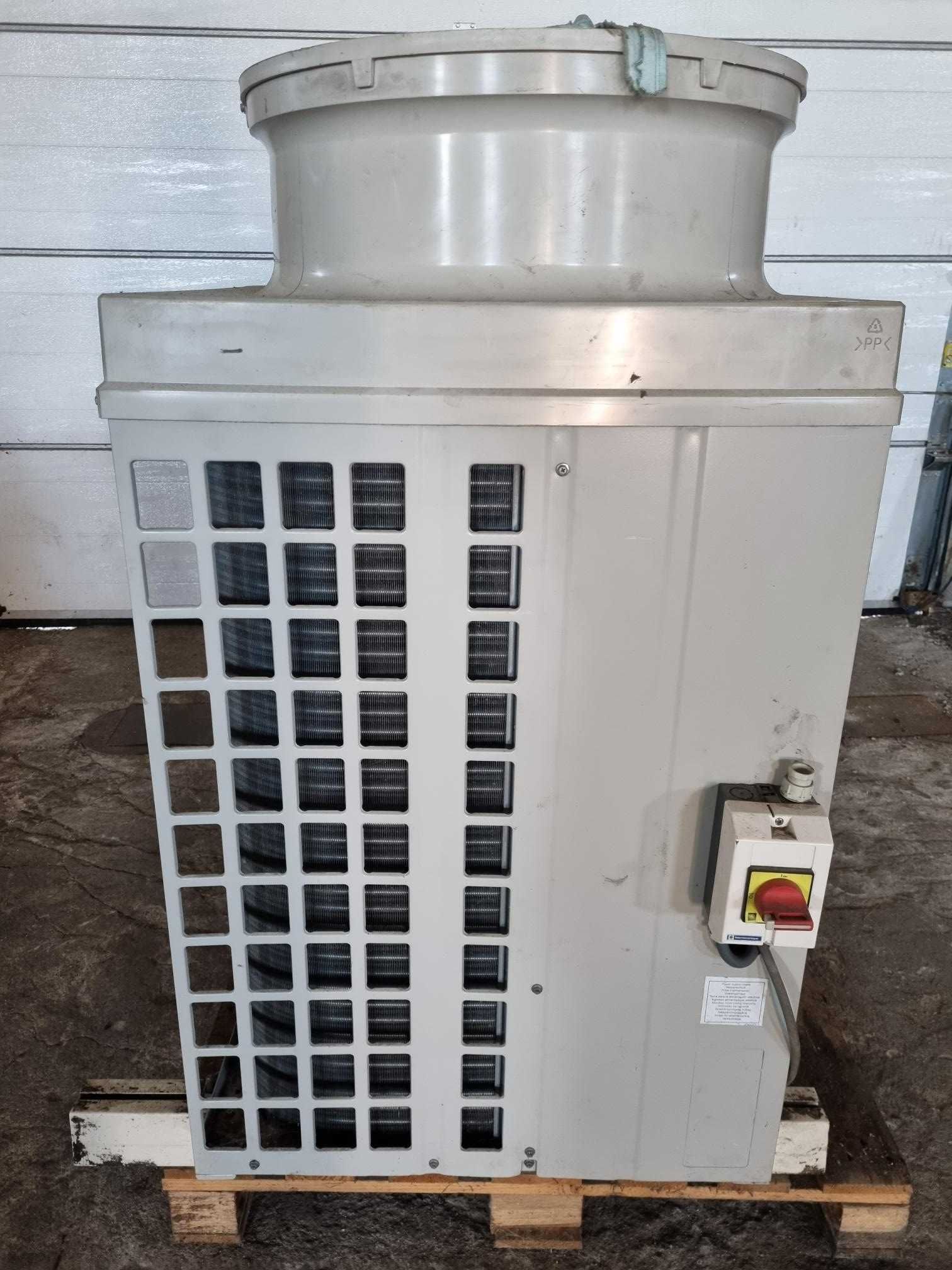 Agregat wody lodowej Chiller Daikin 17,9 kw , rok 2002 .