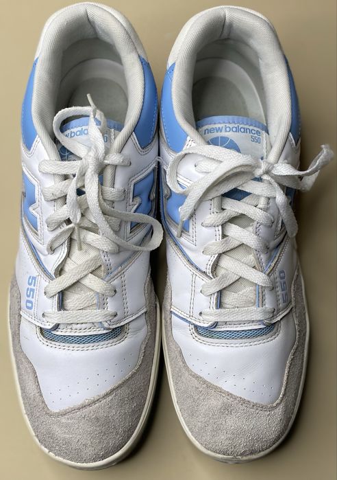 Кросівки New Balance.