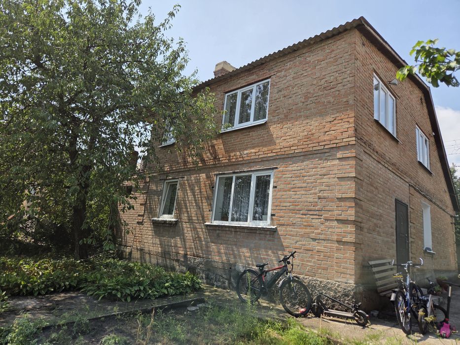 Продам будинок в районі 33 школи для великої сім'ї!