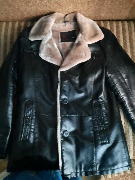 Дубленка новая ( эко кожа ) "L"