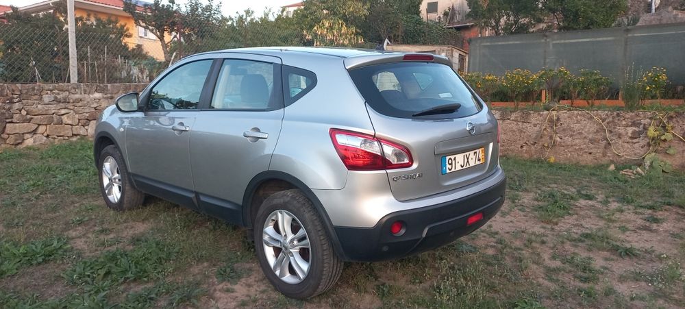 Nissan qashqai  1.5 dci