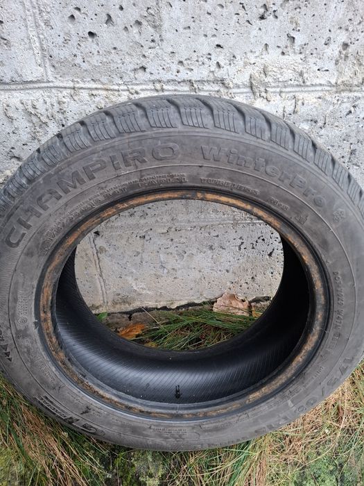 Sprzedam opony zimowe