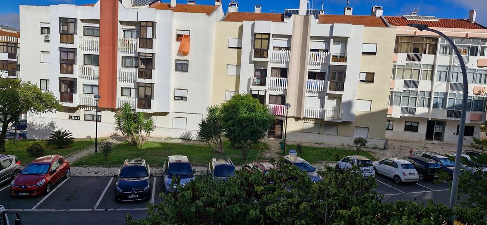 Apartamento T2 à Venda – Reboleira - Atalaia, Águas Livres