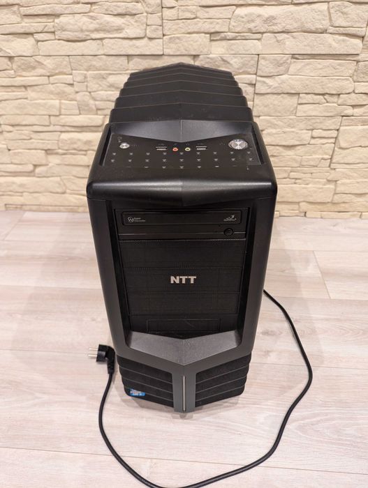 Gaming PC GeForce RTX 3060 AMD Ryzen 5 5600