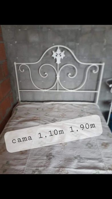 Cama antiga em ferro