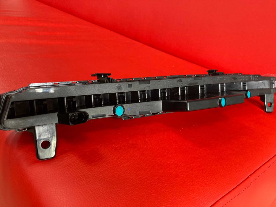 левый правый поворотник AUDI Q7 4L LCI 12 диодов