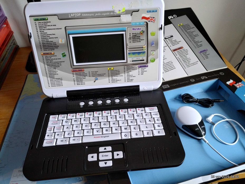 Laptop Edukacyjny dla dzieci 3+, 2 x 80 programów  polski-angielski