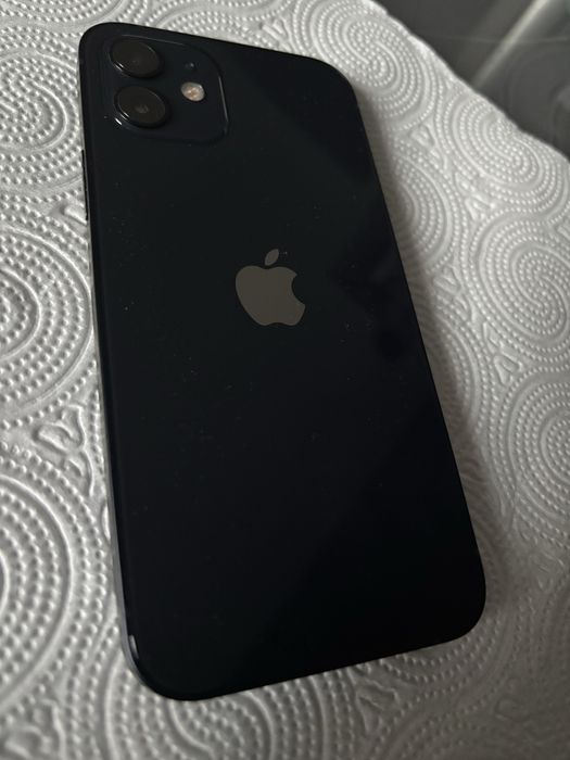 Iphone 12 stan bardzo dobry