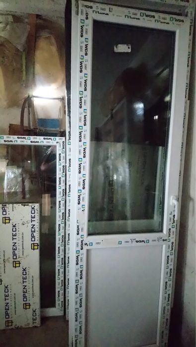 Вікно двері балконні металопластикові