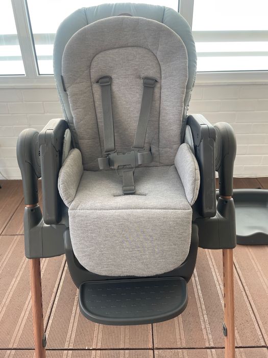 Cadeira de comer para bebe MaxiCosi Minla