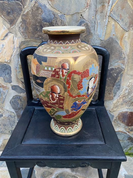 Grande Jarrão Japonês Satsuma Séc XIX Japão Assinado 47 cm
