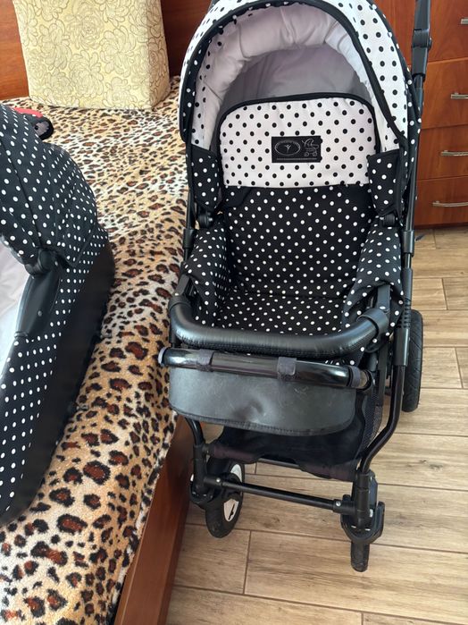 Дитяча коляска два в одному