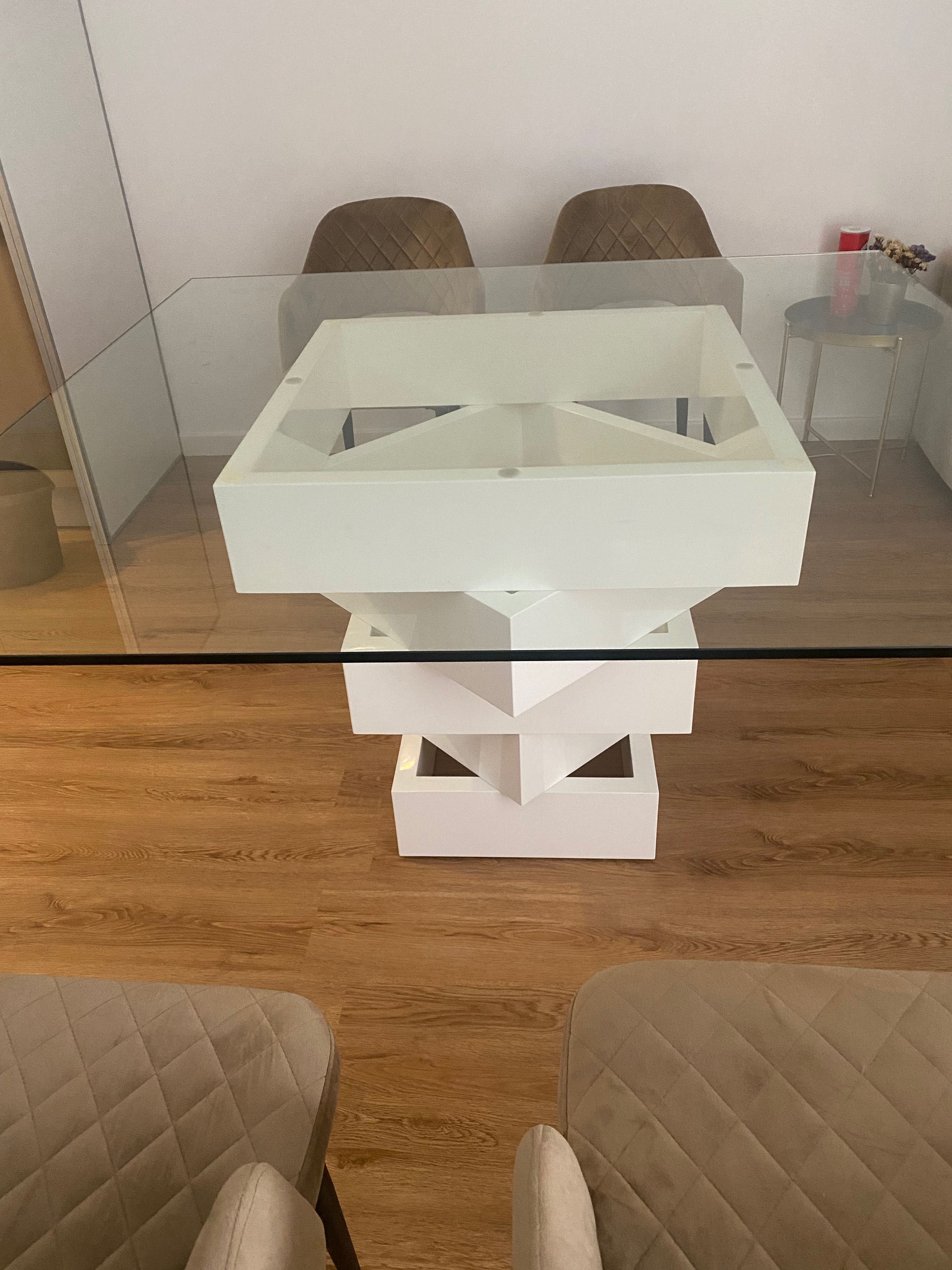 Mesa de Jantar quadrada