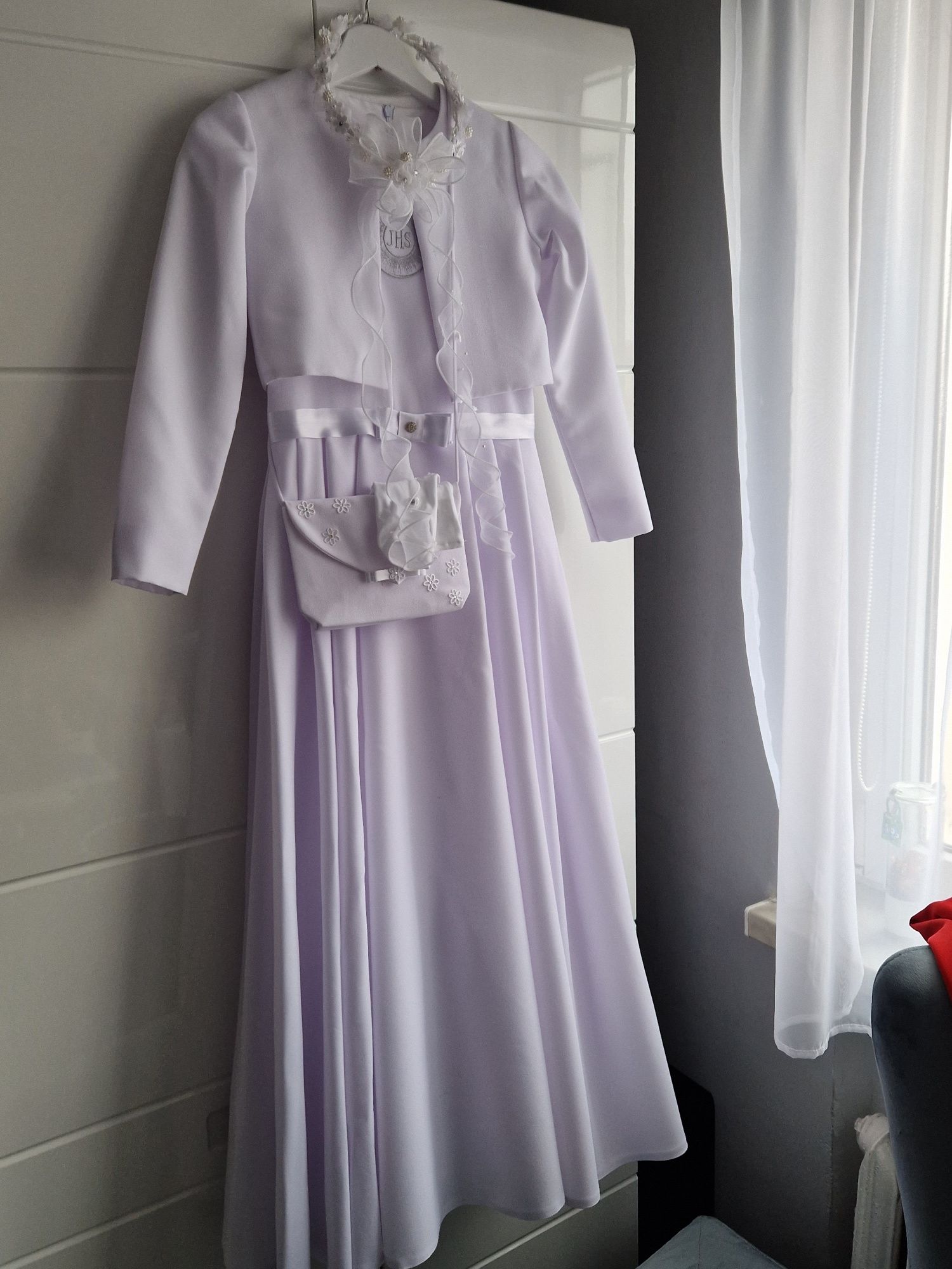 Sukienko-alba komunijna z żakietem oraz torebka i rękawiczkami