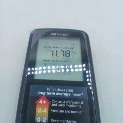Airthings Corentium Radon Detector 2350: захистіть житло від радону