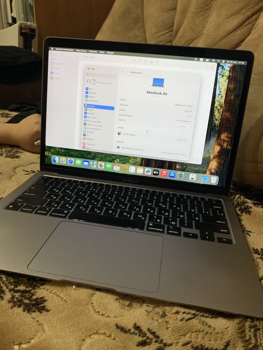 MacBook Air M1 8/256 2020