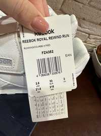 Продам нові кросівки Reebok шкіра оригінал 33