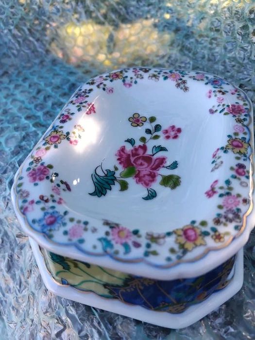 Saleiro Tobacco Leaf Mottahedeh Vista Alegre