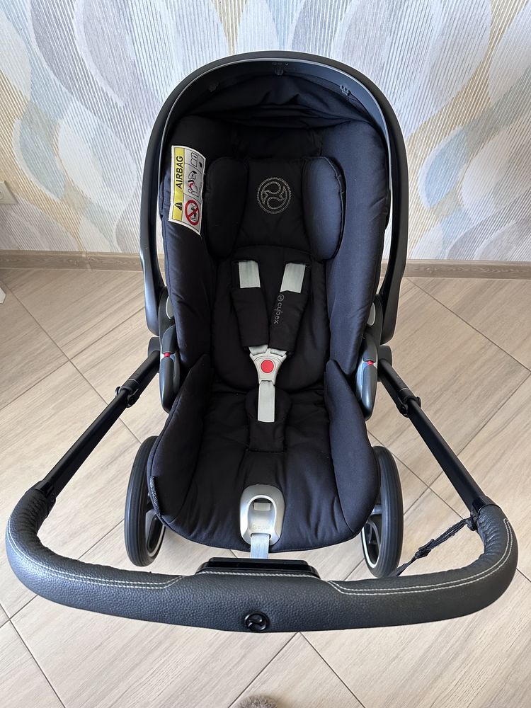Автолюлька Cybex Cloud Z i-size у подарунок адаптери