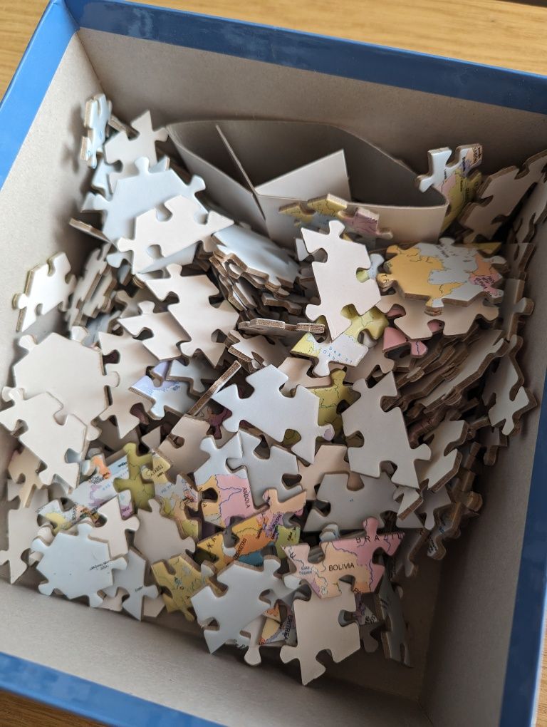 Puzzle 3D globus
