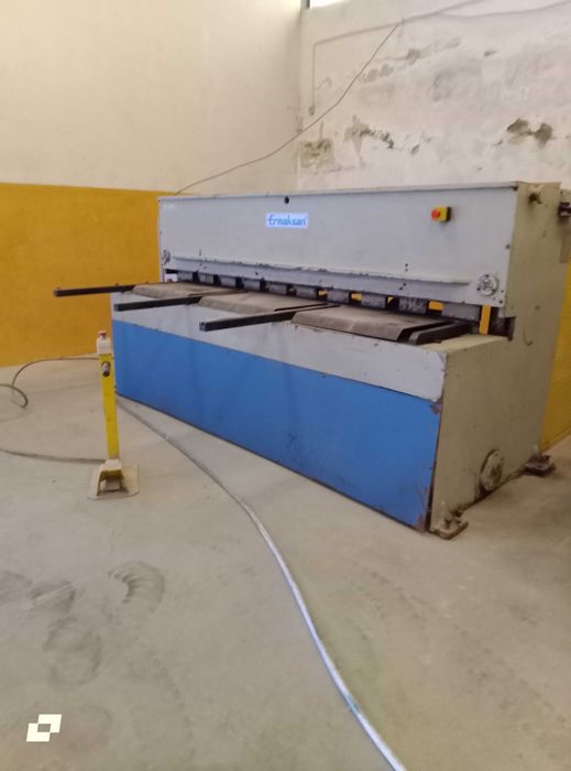 Vendo Guilhotina serralheria