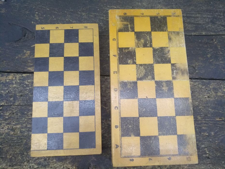 Шахматная доска с шашками и шахматам производство СССР