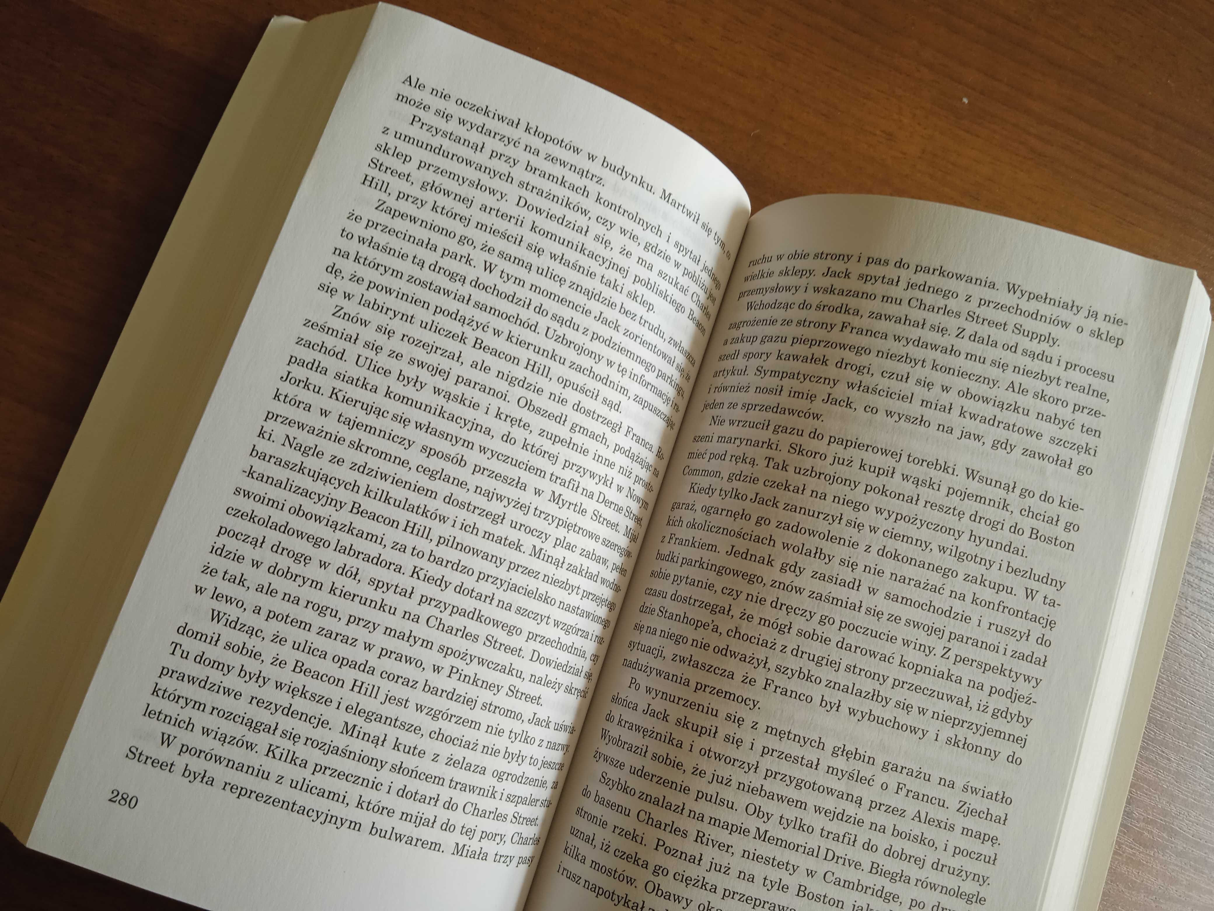 Kryzys, Robin Cook, powieść, thriller medyczny